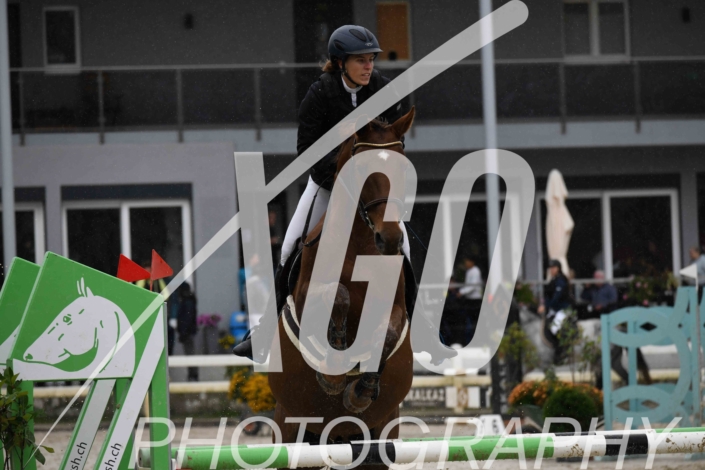 Larissa Zollinger_9442