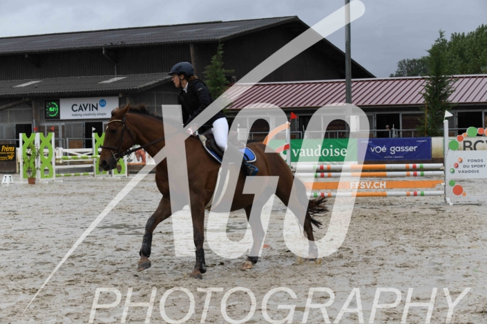 Larissa Zollinger_9446