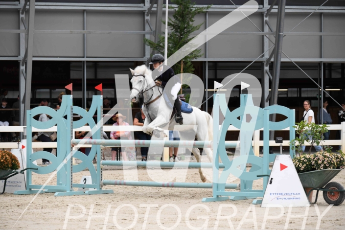 Mellie Frutiger_7798