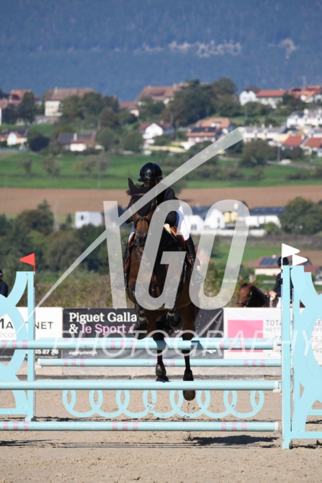 Yasmine Willenegger_4319