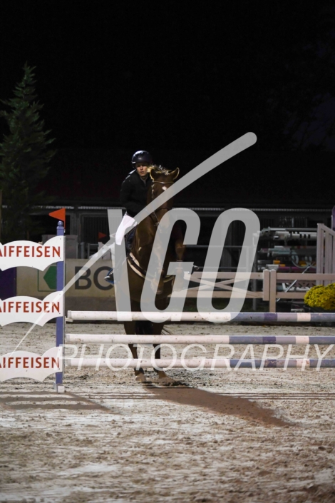 Larissa Zollinger_4455