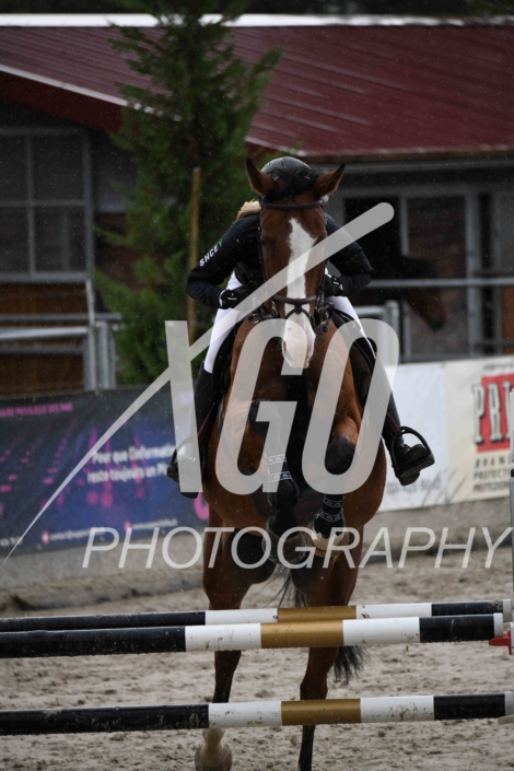 Laure Perrenoud_1633