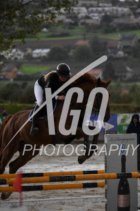 Laure Perrenoud_1778