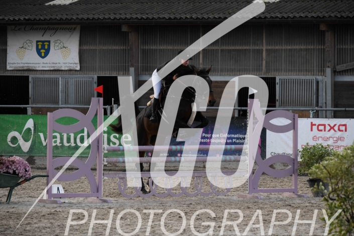 Yasmine Willenegger_6998