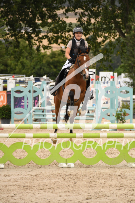Caroline Stucki_4733