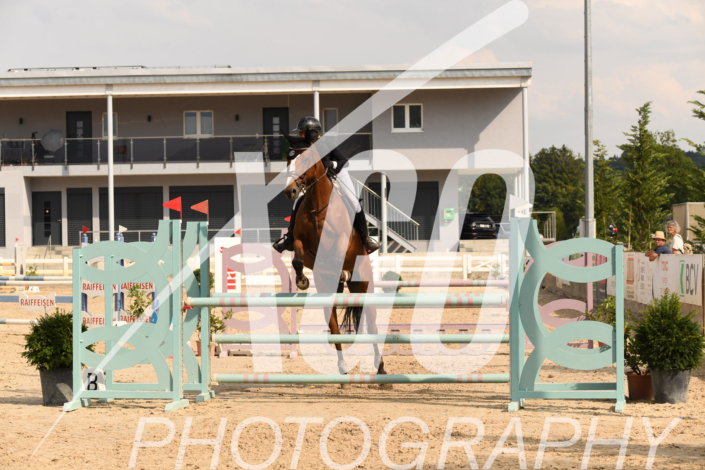 Charline de Riedmatten_7818