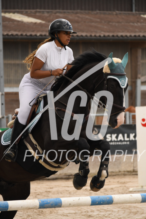 Emma Meyer Gbodogbe_4777