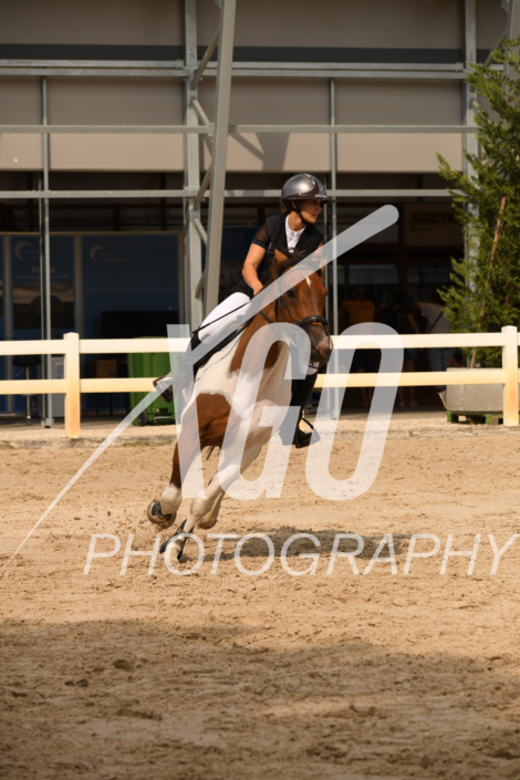 Emma Simon-Vermot_7684