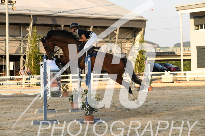 Laure Perrenoud_8283