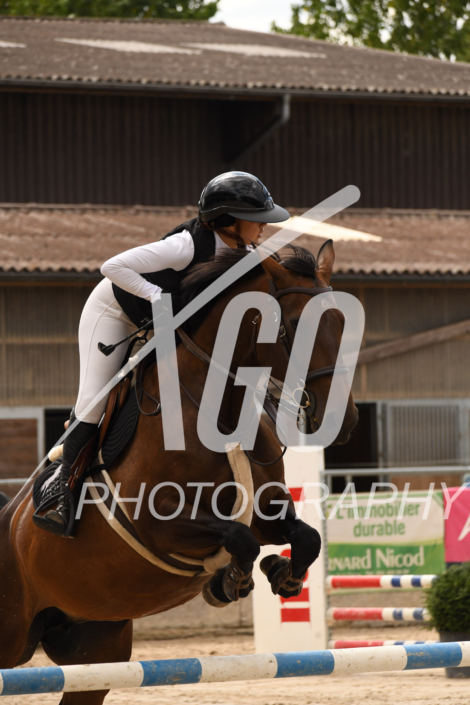 Yasmine Willenegger_4932